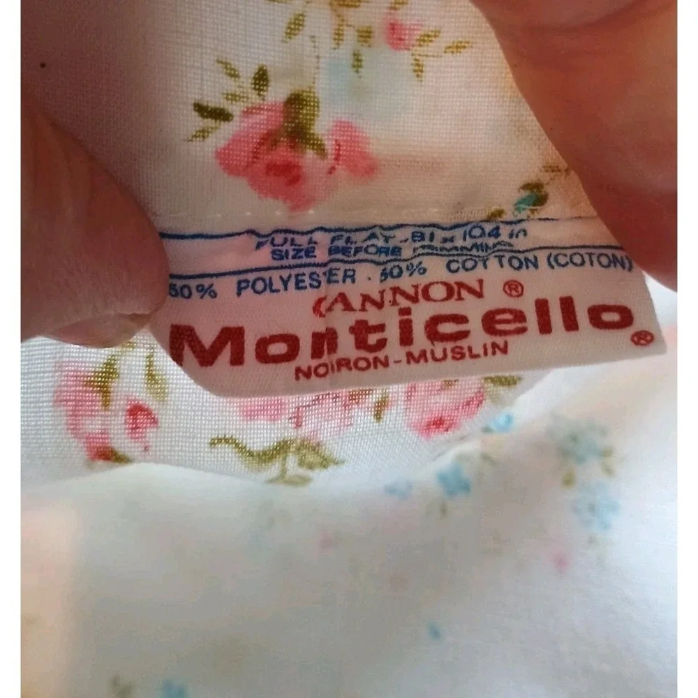 VTG Cannon Monticello Bed Sheet Full Flat Sheet Blue Roses Floral 81 X 104 IN